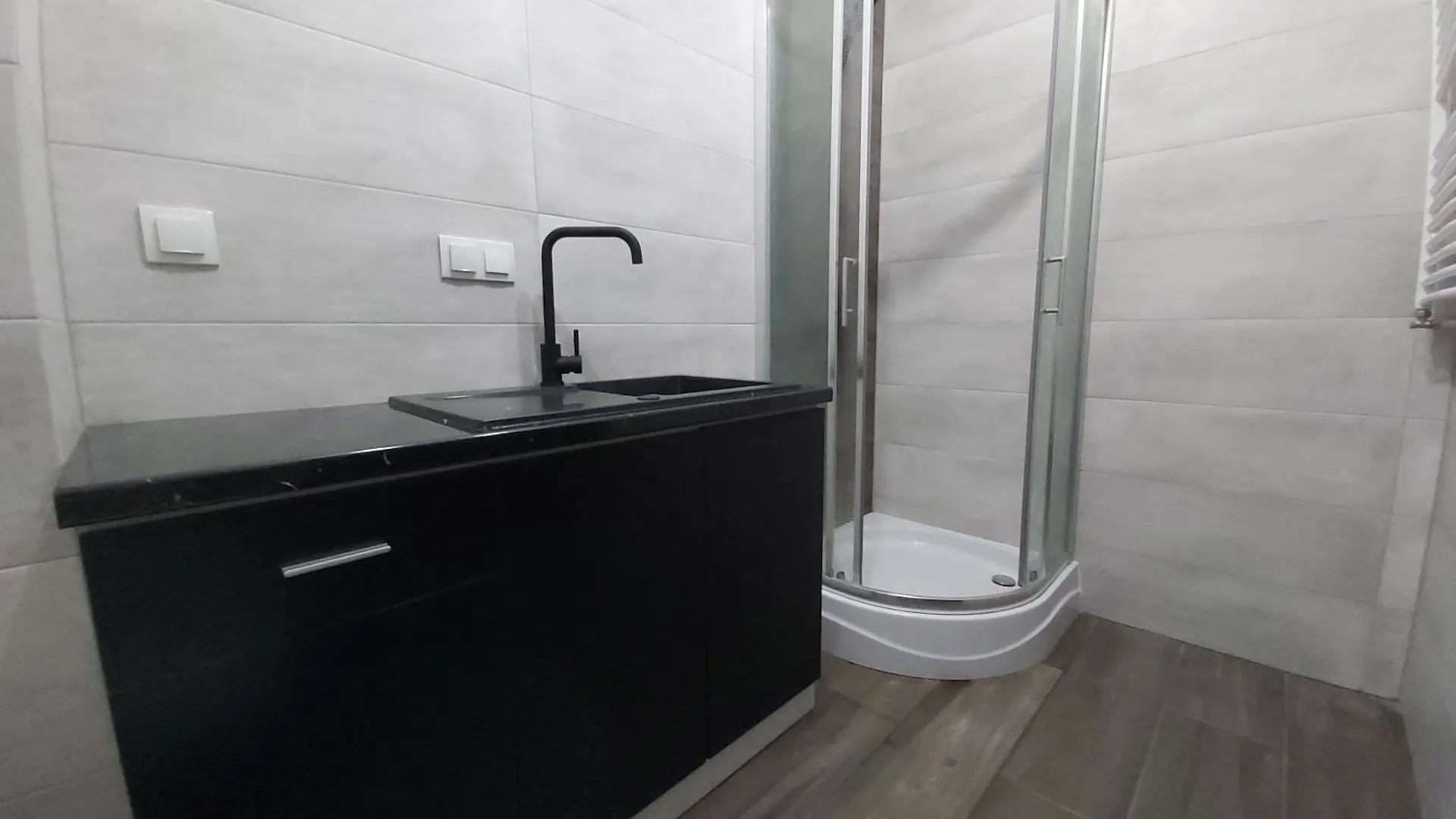 1140 Wloscianska 5 - Tanie Pokoje W Apartamencie - Samodzielne Zameldowanie - Self Check In Poznaň Apartmán