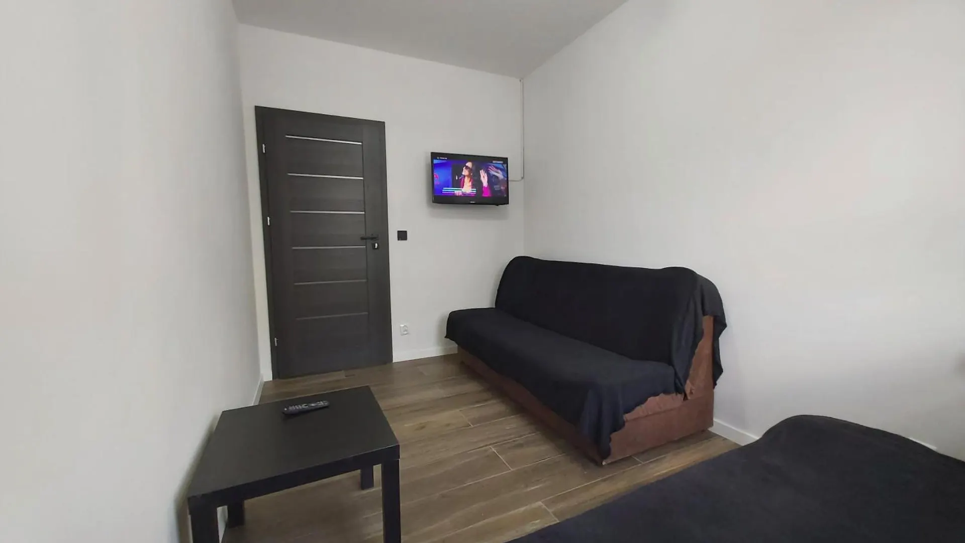 1140 Wloscianska 5 - Tanie Pokoje W Apartamencie - Samodzielne Zameldowanie - Self Check In Poznaň Apartmán